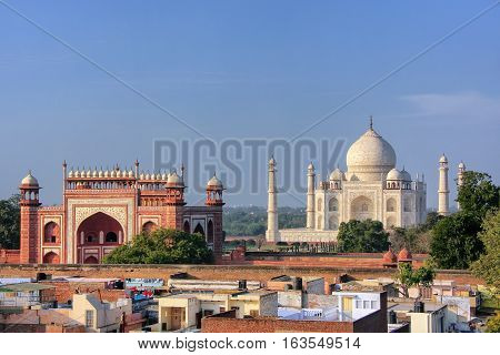 Rooftops Of Taj Ganj Neighborhood And Taj Mahal In Agra, India