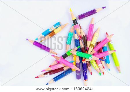 The color pencil is used almost all rods.
