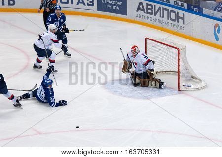 I. Shipov (98) Fall Down