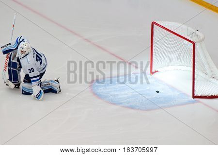 Ben Scrivens (30) Miss A Puck