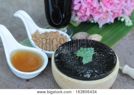 Grass Jelly with syrup and drink is delicious