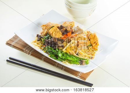a chinese cuisine photo of fried noodles