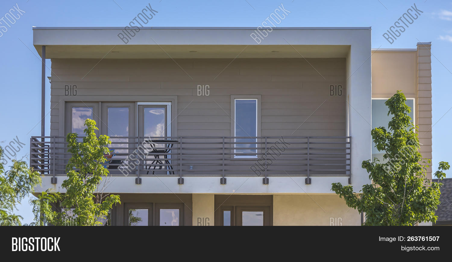 Home Balcony Flat Roof Image & Photo (Free Trial) Bigstock