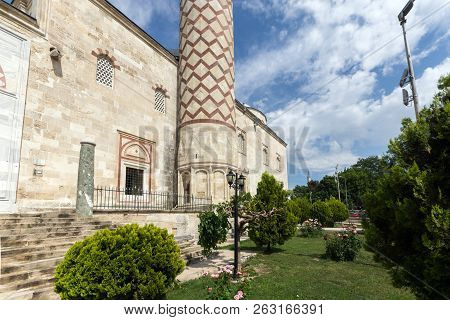 Edirne, Turkey - May 26, 2018:  Uc Serefeli Mosque Mosque In The Center Of City Of Edirne,  East Thr