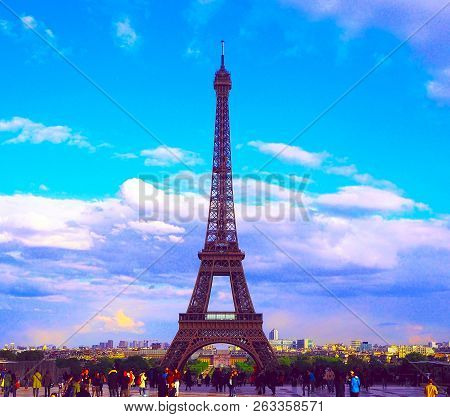 Paris, France - April 27, 2017: View Of Effel Tower From Trocadero Square. Famous Observation Deck I