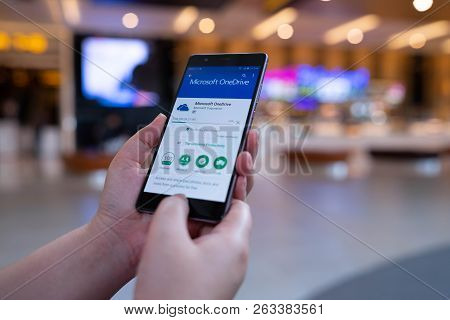 Chiang Mai, Thailand - August 03,2018: Woman Holding Huawei With Onedrive On Screen. Microsoft Onedr
