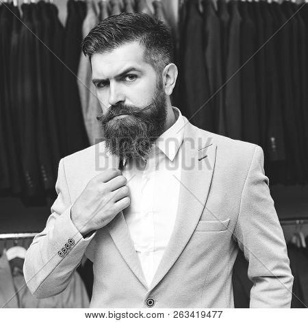 White Collar Management Job Serious Move Secretary Luxury Formal Interview Executive Agent Marriage