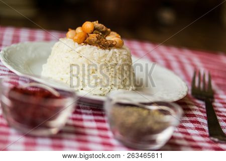 Baked Beans On A Rice / Kuru Fasulye.