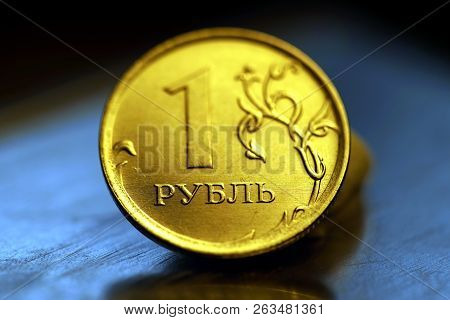 Obverse Of Coin One Russian Ruble, New Russian Coin - One Rouble, Russian Ruble On The Coin Backgrou