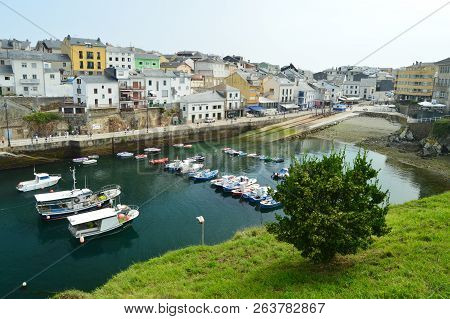 Beautiful Views Of The Fishing Port Of Tapia De Casariego. Nature, Travel, Recreation. August 2, 201