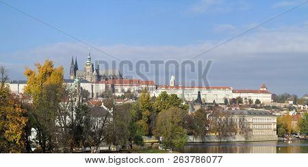 Hradcany - Prague Castle And St Vitus Cathedral - Spacious Historic Area Dominantly Located Above Th
