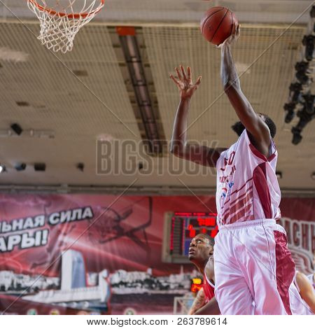 Samara, Russia - December 17: Bc Krasnye Krylia Forward Julian Wright #30 Does A Layup During The Bc