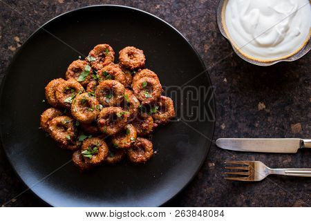 Fellah Koftesi With Yoghurt / Bulgur Meatball