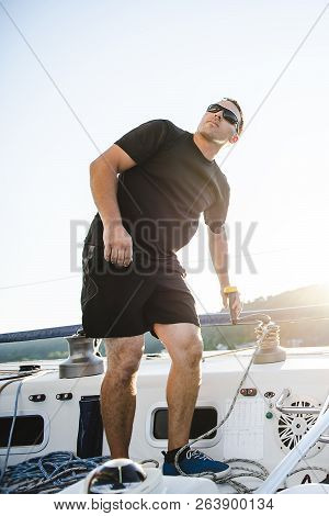 Yaghting Adventure People On The High Sea