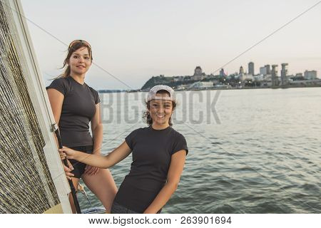Yaghting Adventure People On The High Sea