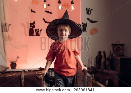 Happy Halloween Quotes And Sayings. Magic Pumpkin. 31 October. Happy Halloween Weekends. Halloween P