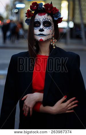 Portrait Of A Girl In The City With A Make-up, Make-up For Halloween, Day Of The Dead, Zombies. Dead