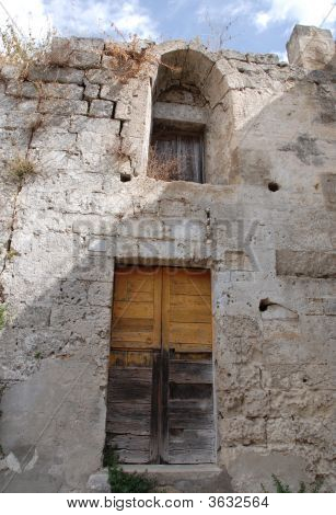Dörröppning i Caveoso Sassi, Matera