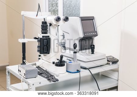 Eye Health, Eye Disease Prevention. Medical Laboratory. Medicine And Health Care, Ophthalmology Serv