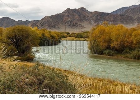 Chu River, Border Between The Issyk-kul Region And The Naryn Region In Kyrgyzstan