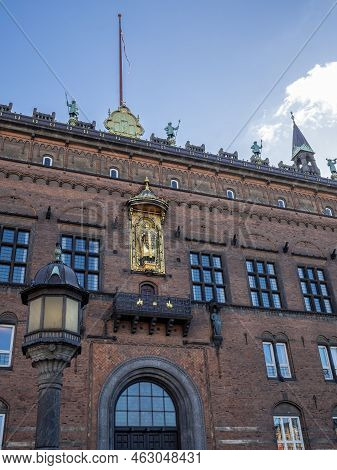 Copenhagen, Denmark - Oct 18, 2018: Upward Perspective Street View Of The Historic And Ornate Copenh