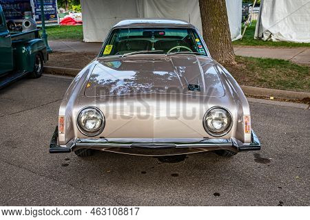 Falcon Heights, Mn - June 19, 2022: High Perspective Front View Of A 1963 Studebaker Avanti 2 Door H