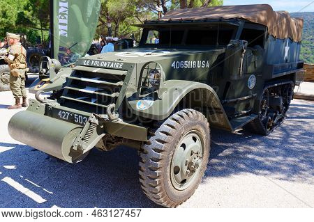 Bormes-les-mimsas - August 19, 2022 : Ww Ii American Vehicle At The Ceremony Of The 78th Anniversary