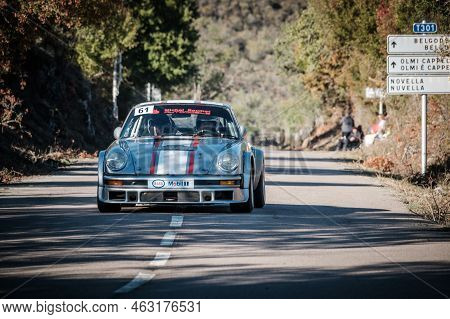 Novella, Corsica, France - 7th October 2022: Thierry Bousquet And Marc Jourdan Compete In Their Pors
