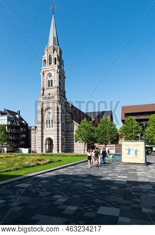 Roeselare, East Flemish Region - Belgium - 07 19 2021 Tower And Square Of The Saint Nichaols Church 