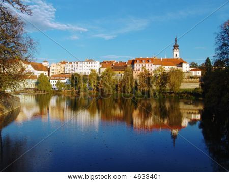 Pisek เมืองเก่าบน Otava แม่น้ำกับฟ้า