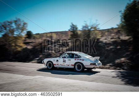 Novella, Corsica, France - 7th October 2022: Maxime Huchet And Mathilde Huchet Compete In Their Pors