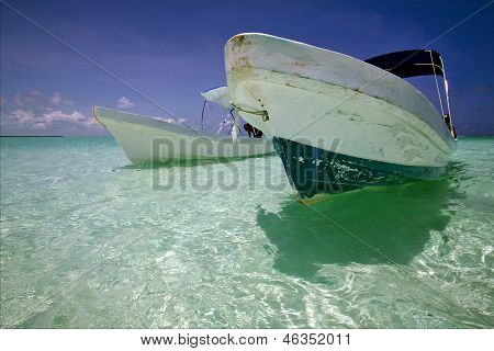 Relax Two Boats In The Blue Lagoon