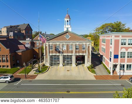 Winchester, Ma, Usa - Oct, 11, 2022: Winchester Fire Department Headquarter At 32 Mt Vernon Street I