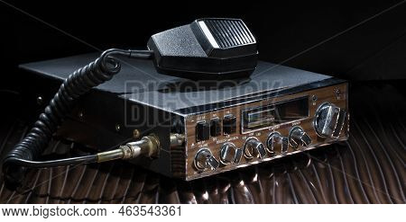 Two Way Radio With Sideband Operation With Mike On Wavy Surface