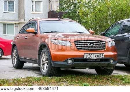 Nadym, Russia - August 13, 2022: Luxury Crossover Car Infiniti Fx35 In The City Street.