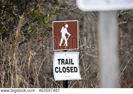 Bayou Cocodrie National Wildlife Refuge Louisiana/usa - February 4 2022: Sign Noting That A Marked H