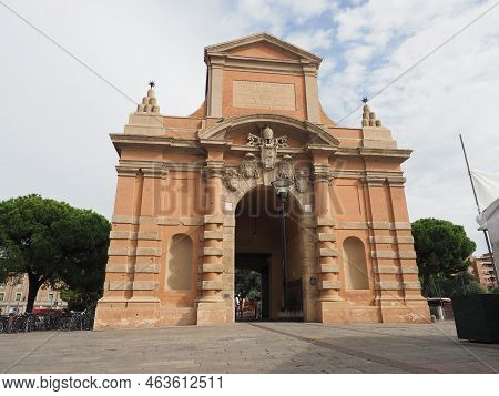 Porta Galliera In Bologna