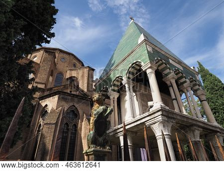 Sepolcri Dei Glossatori Graves At San Francesco Transl. St Franc
