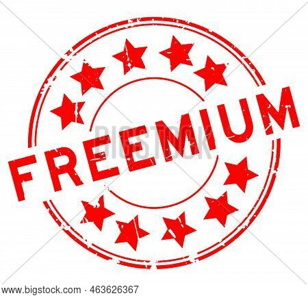 Grunge Red Freemium Word With Star Icon Round Rubber Seal Stamp On White Background