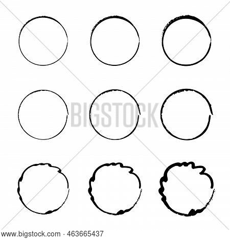 Hand Drawn Circles Sketch Frame Set. Rounds Scribble Line Circles. Speed Lines In Circle Form. Bubbl