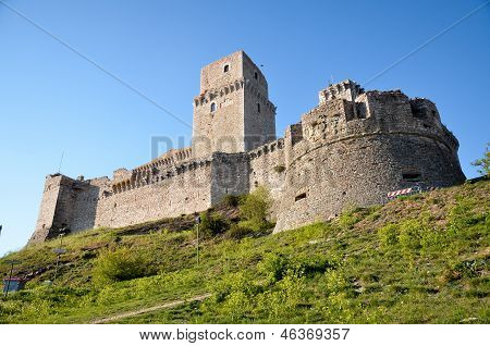 Assisi-Fortress-2