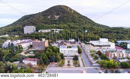 Russia, Stavropol Krai Zheleznovodsk, September 20, 2022, Administration Of The City Of Zheleznovods