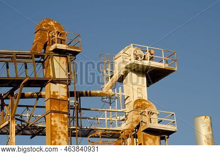 Gypsum, Plaster And Prefabricated Plaster Factory. Arinaga Industrial Park. Aguimes. Gran Canaria. C