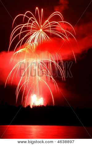 Fogos de artifício sobre Stanley Park
