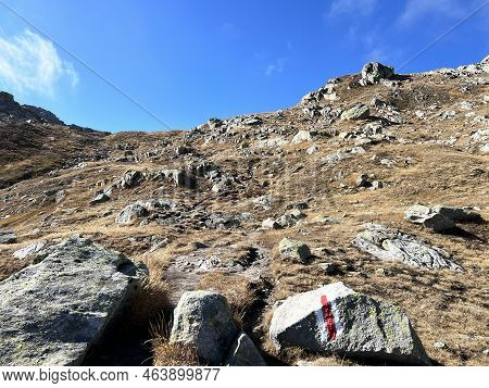 Mountaineering Signposts And Markings In The Mountainous Area Of The Alpine St. Gotthard Pass (gotth