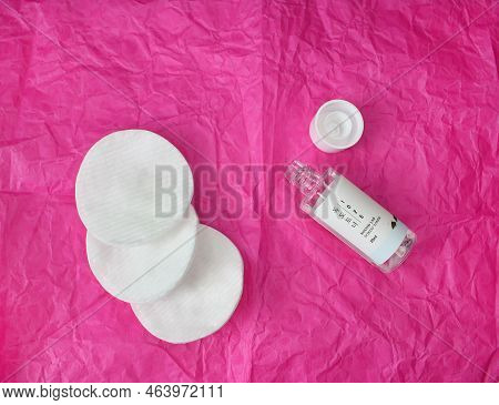 Kyiv, Ukraine - 27 August 2022: Korean Toner Travel Size Bottle Of Brand Round Lab. Dokdo Toner. Wit