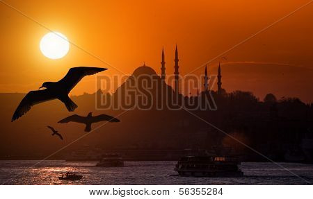 Mosquée de Suleymanie d'Istanbul et le coucher du soleil