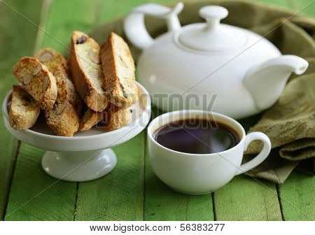 traditionelle italienske biscotti cookies (cantucci)