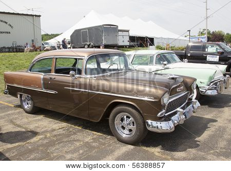 1955 Chevy Bel Air koperen zijaanzicht