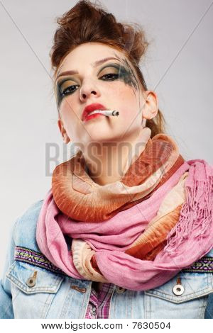 Glam Punk Girl kouření